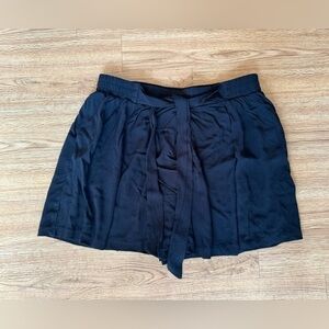 Zara basic elastic tie front flowy shorts